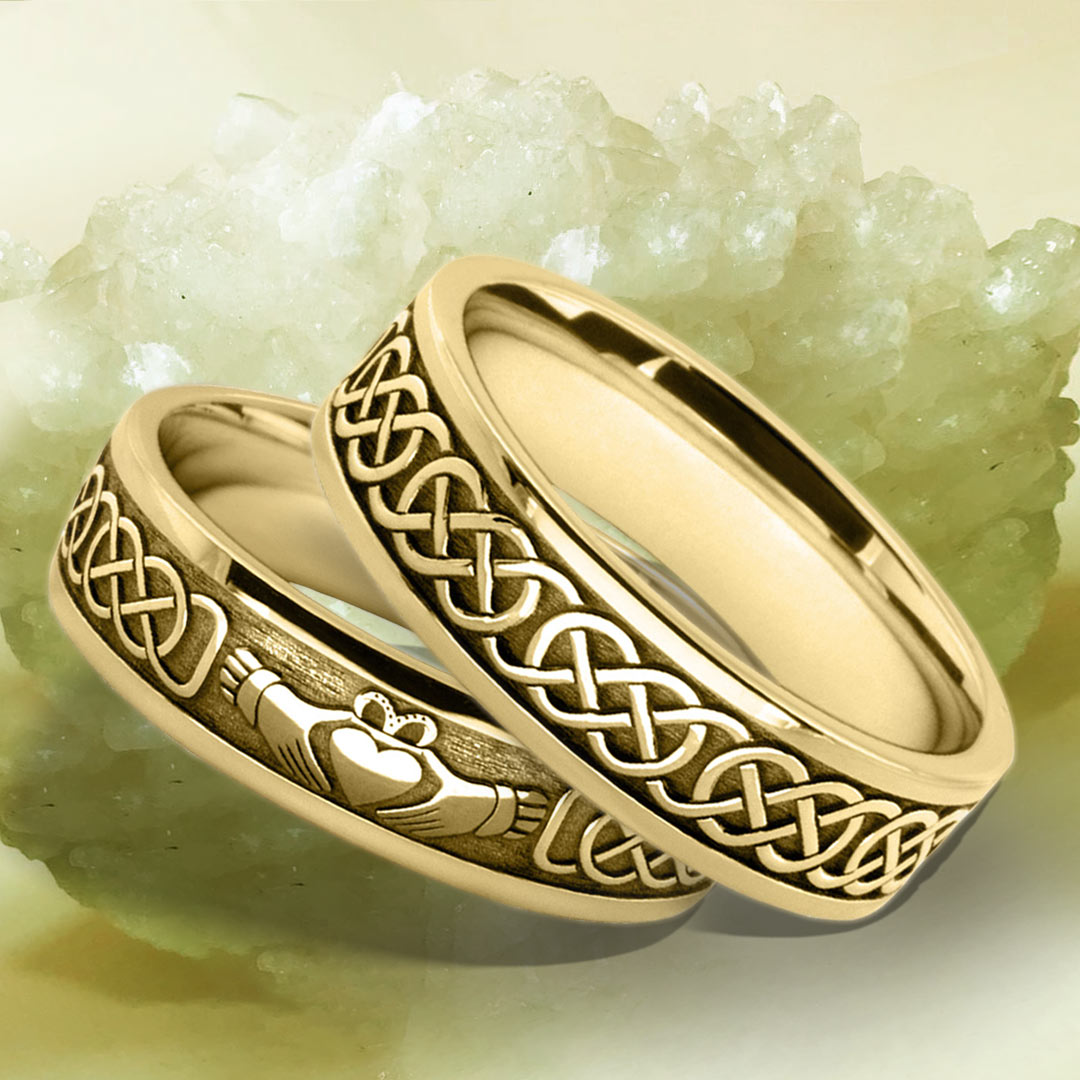 Irish Claddagh And Celtic Knot Gold Wedding Ring 